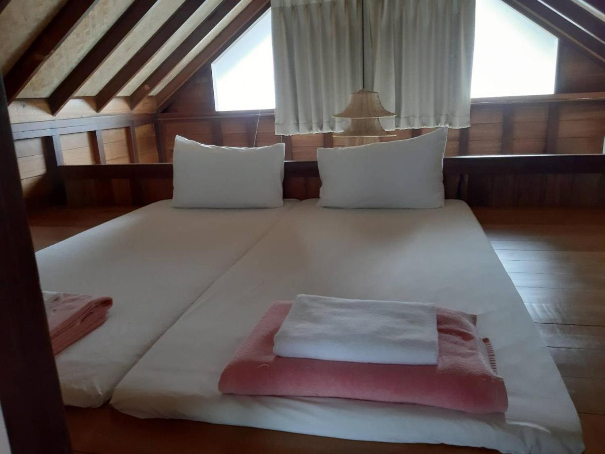 100 Islands Resort & Spa Surat Thani Exteriör bild