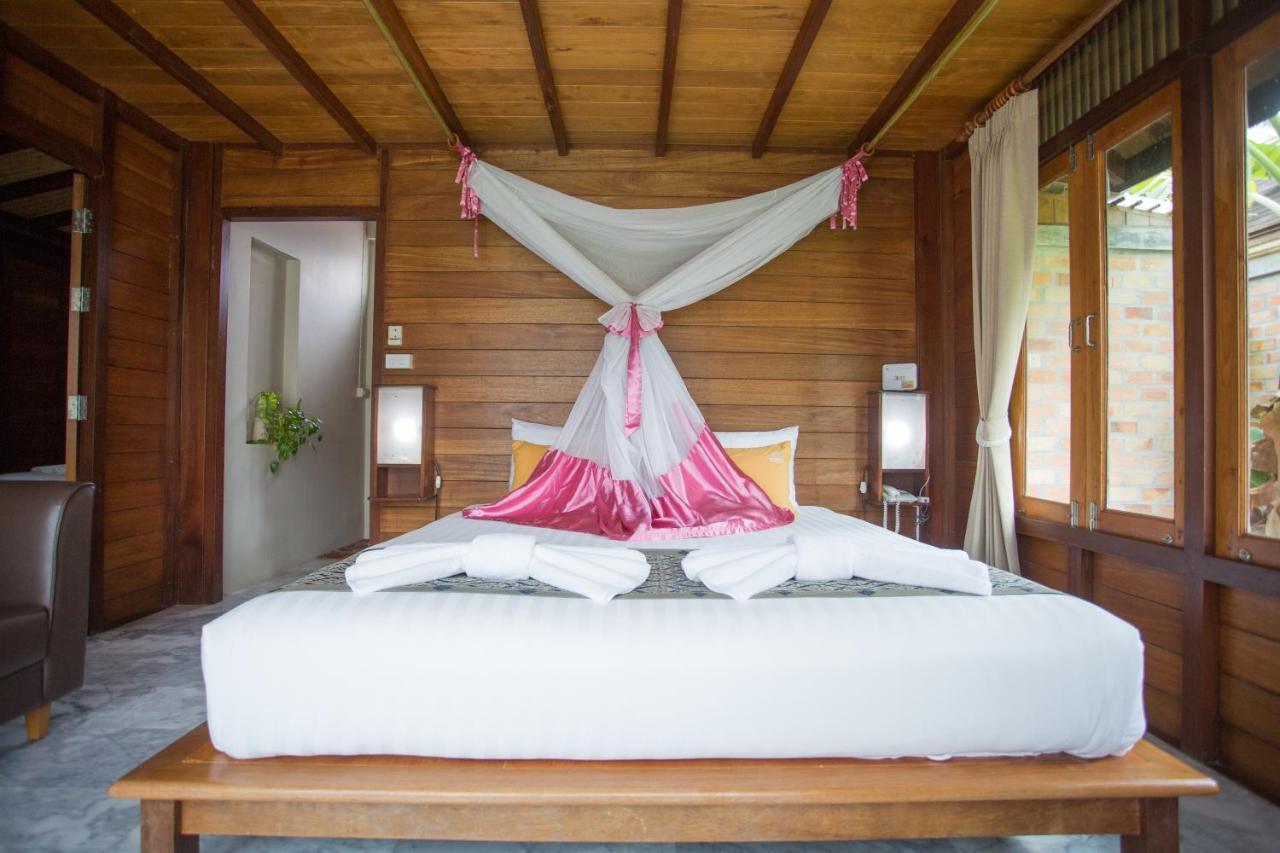 100 Islands Resort & Spa Surat Thani Exteriör bild